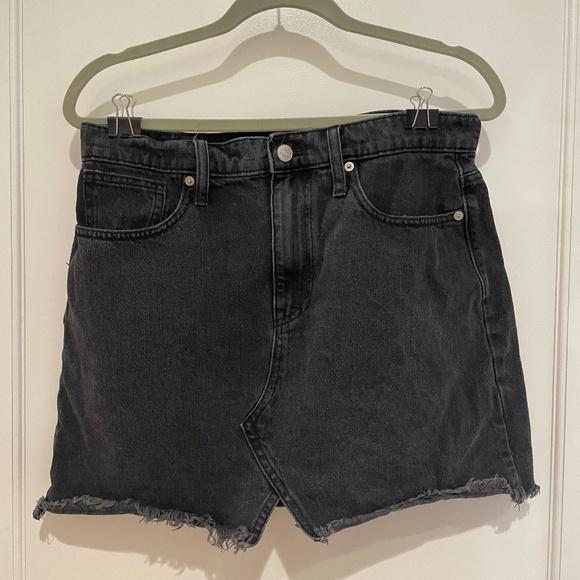 Madewell Dresses & Skirts - Madewell black denim skirt